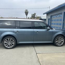 MECHANICAL SPECIAL 2010 Ford Flex 8 Seater 