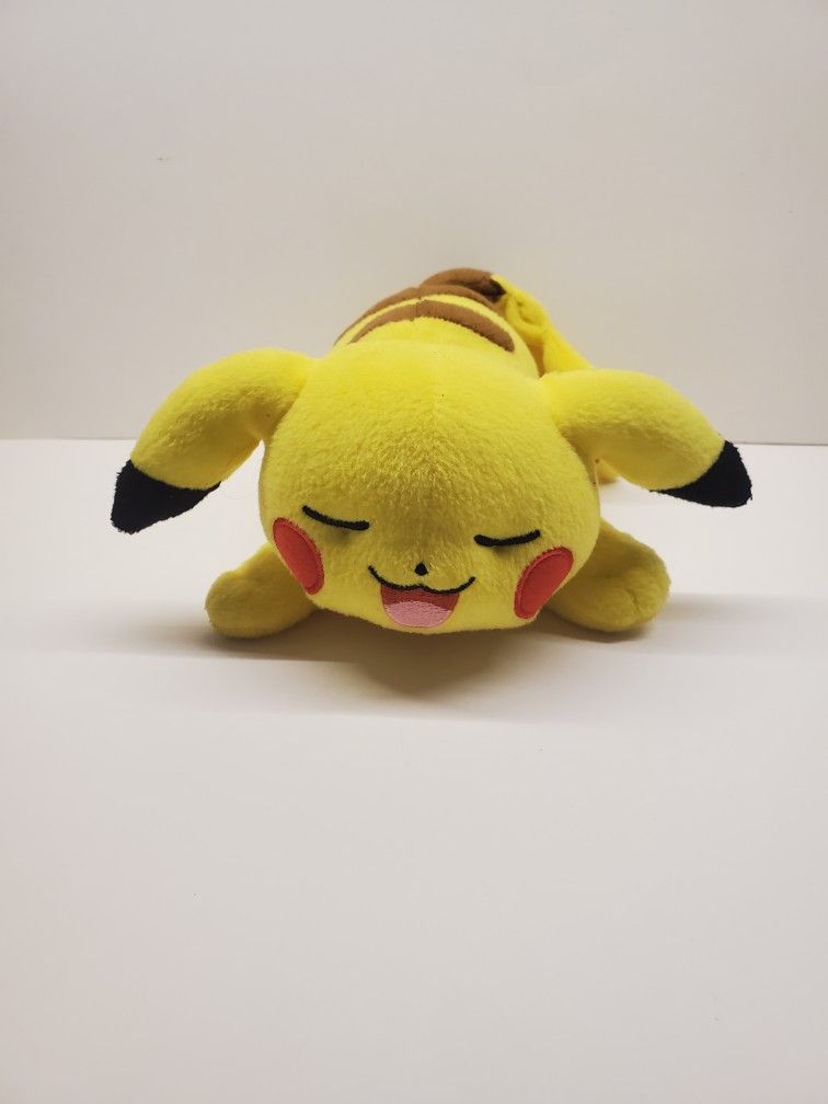 2017 Tomy Pokémon Nintendo Sleeping Pikachu Plush Stuffed Animal