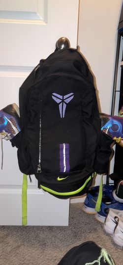 Nike kobe backpack deals
