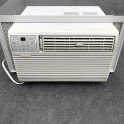 Very Good Condition Kenmore Air Conditioner 