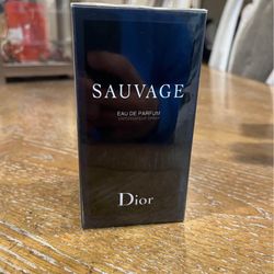 Colognes For Men And Women 