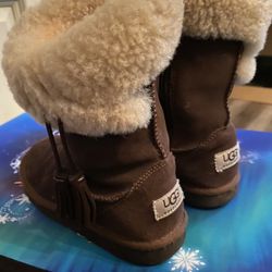Ugg Boot