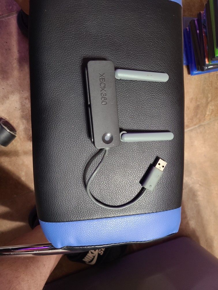 Xbox 360 Wireless Networking Adaptor