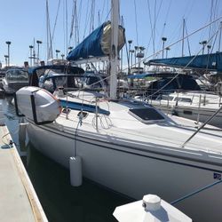 Catalina 36’ Sailboat 
