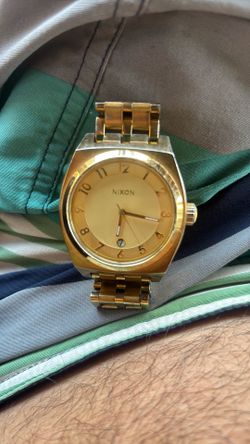 NIXON “The monopoly”