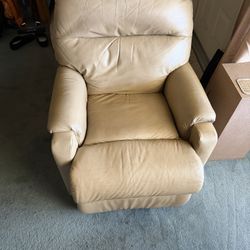 Leather Recliner, Electric Exxon Quality