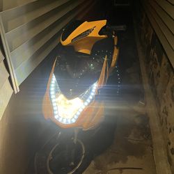 Super R Tyein moped 168cc