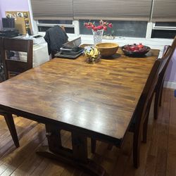 Dining Table With Four Chairs 