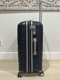 Samsonite Freeform Navy Samsonite Freeform Hardside 28