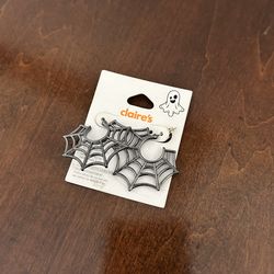 Web earrings