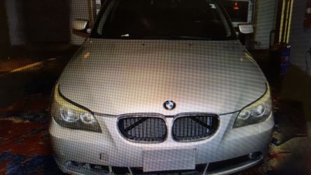 2004 BMW 5 series 525i 4dr Sedan