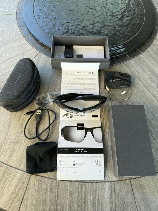 Bose Frames Tempo Audio Sunglasses Sport Sunglasses with Speakers - Main Image