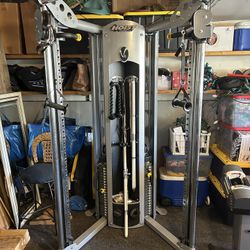 Hoist Fitness V6 Functional Home Gym