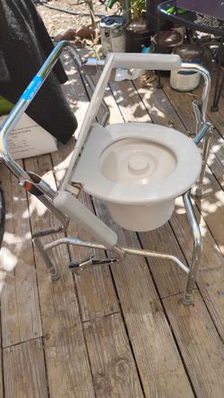 Bedside Portable Toilet Commode
