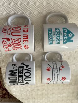 Set of 4 pet / dog coffee mugs