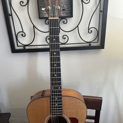 Taylor Guitar 