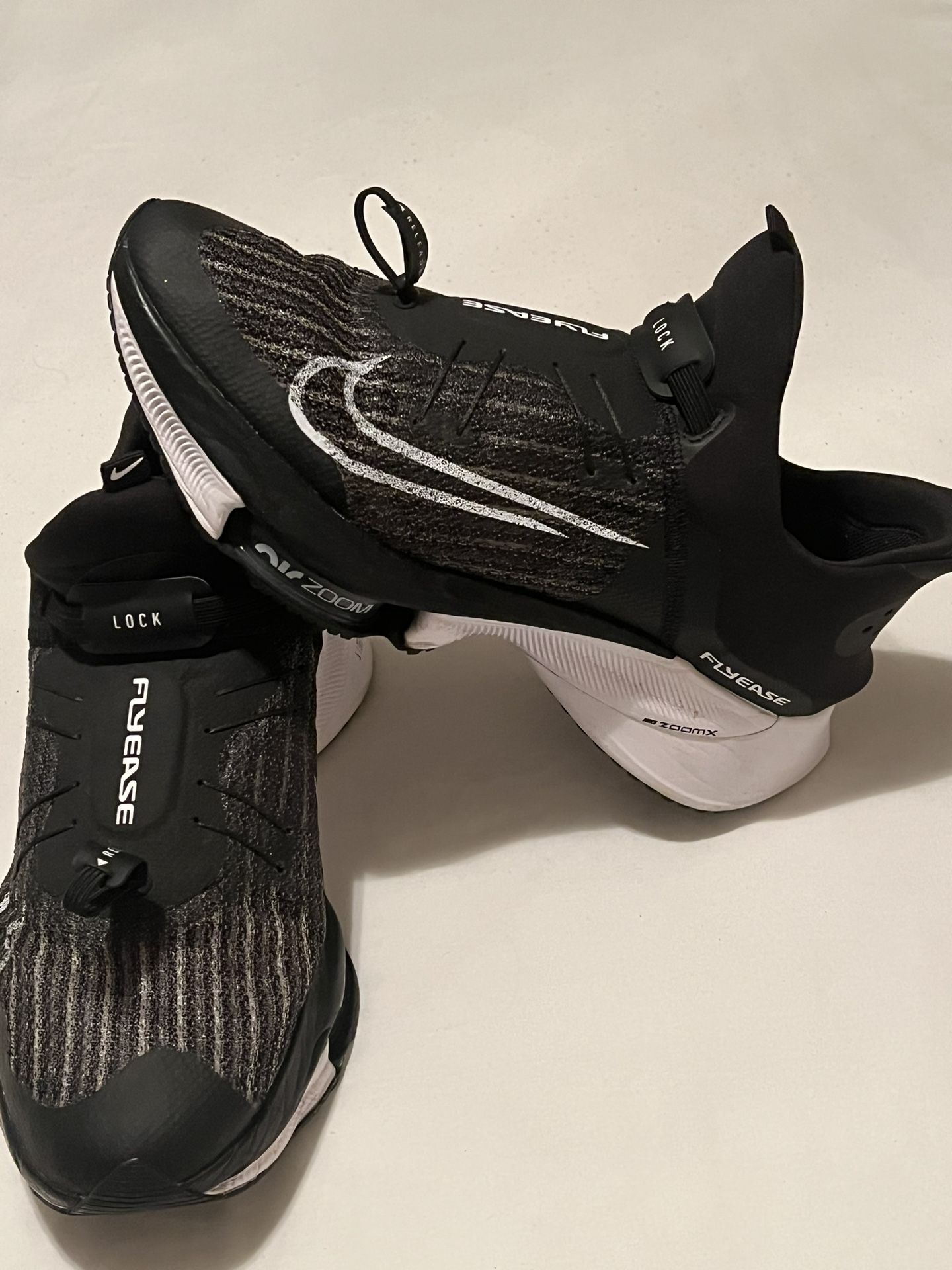 Nike FlyEase Size 12.5 (used Ones) Like New