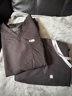 Figs scrubs