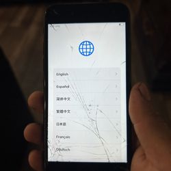 iPhone SE Cracked Screen Unlocked Boost Mobile 