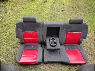 Asiento Para La Parte De Atrás De Chevy 4 Puertas