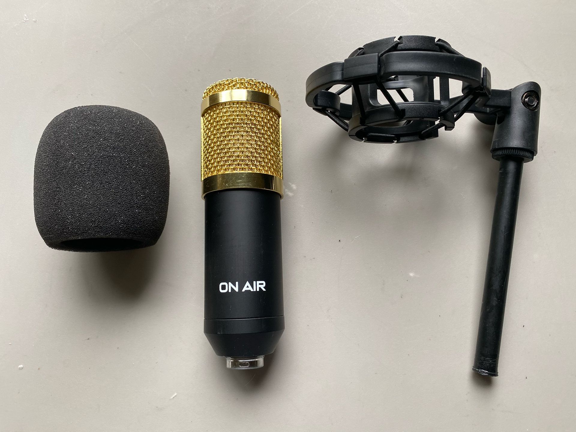 TZUMI On Air Microphone
