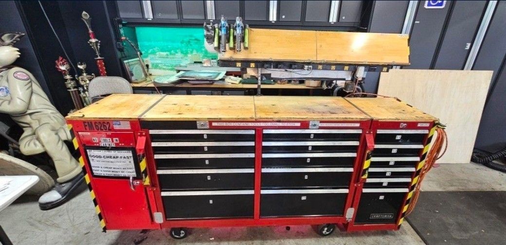 Large Roll Away Tool Box with Tools