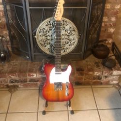 Indio DLXplus. This is a nice And Solid guitar!