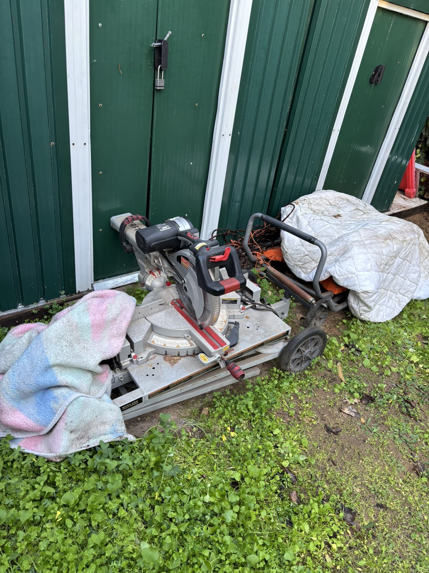 table saw & miter saw