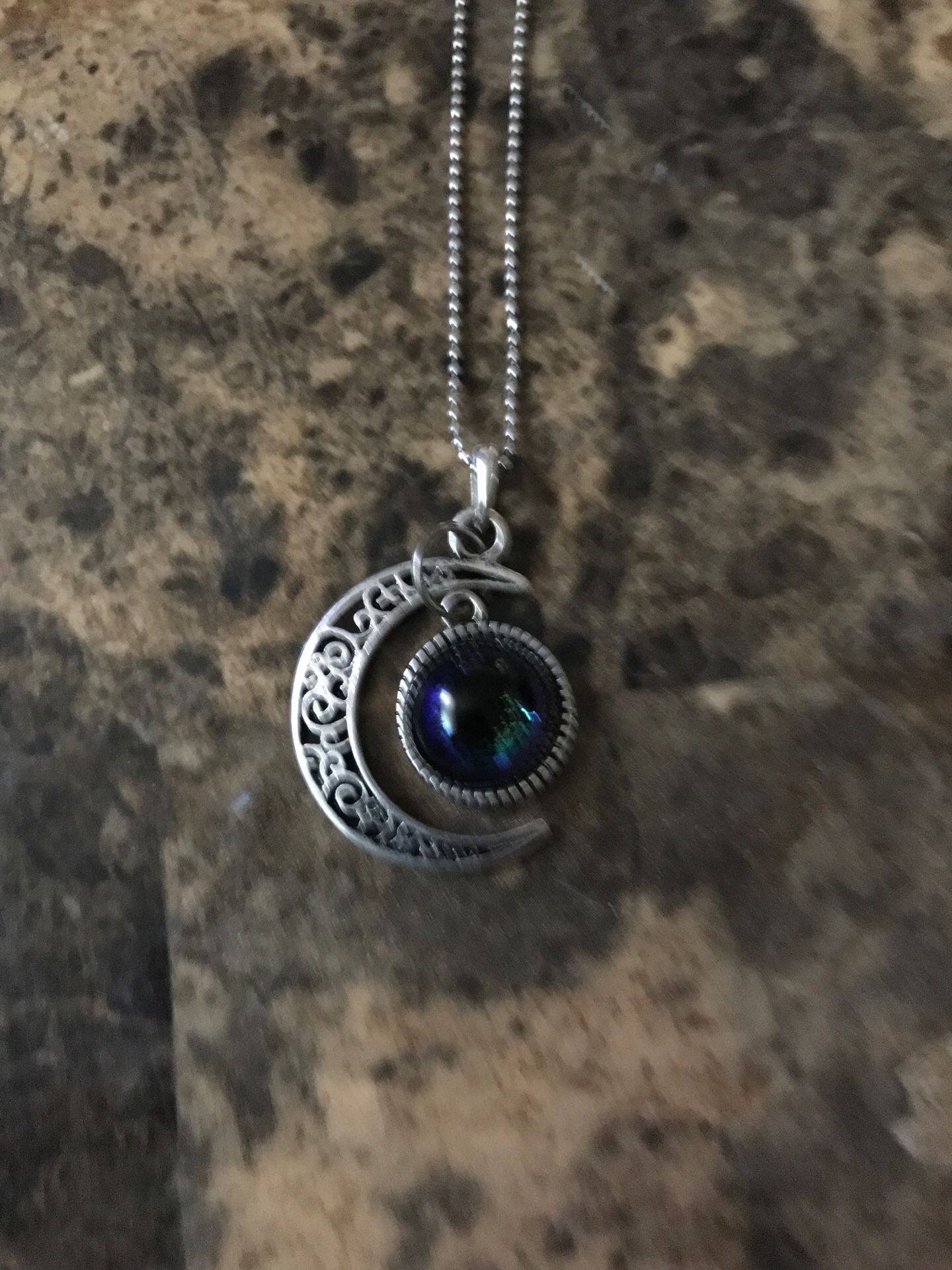 Adult Jewelers lunar moon necklace