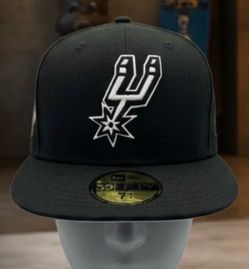 New Era San Antonio Spurs NBA Finals 2026 59FIFTY Fitted Hat Cap 7 1/2 Black. NEW WITH TAGS