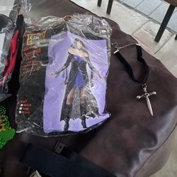 Gothic Sorcoress 