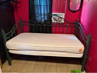 Day Bed