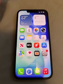 Apple iPhone 13 128G unlocked for any carrier very good condition