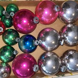 Vtg SHINY BRITE MERCURY GLASS CHRISTMAS ORNAMENTS  mix lot Pink Silver green