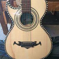 BAJO ZURDO 