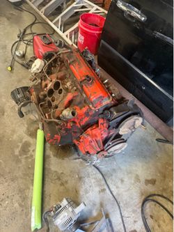 Chevy 350 motor 4 bolt main