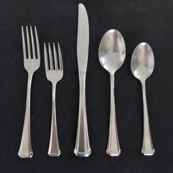 Dinnerware Service for Eight