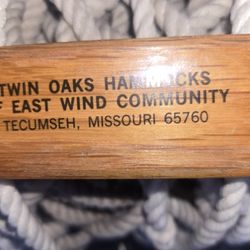 Nice older hammock, slightly slightly used. If any at all.