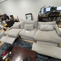 Living Spaces Jolene 122” Power Recliner Grey