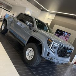 2026 GMC Sierra 1500 5.3 V8 Custom