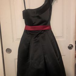 Mari Lee By Madeline Gardner