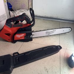 Milwaukee M18 FUEL 14 in. Top Handle 18V Lithium-Ion Brushless Cordless Chainsaw with 14 in. Top Handle Chainsaw Chain