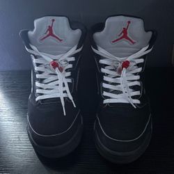 Jordan 5s Metallics 