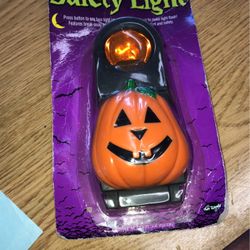 Vintage Halloween blinking safety light new in package