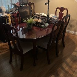 Dining Table Set