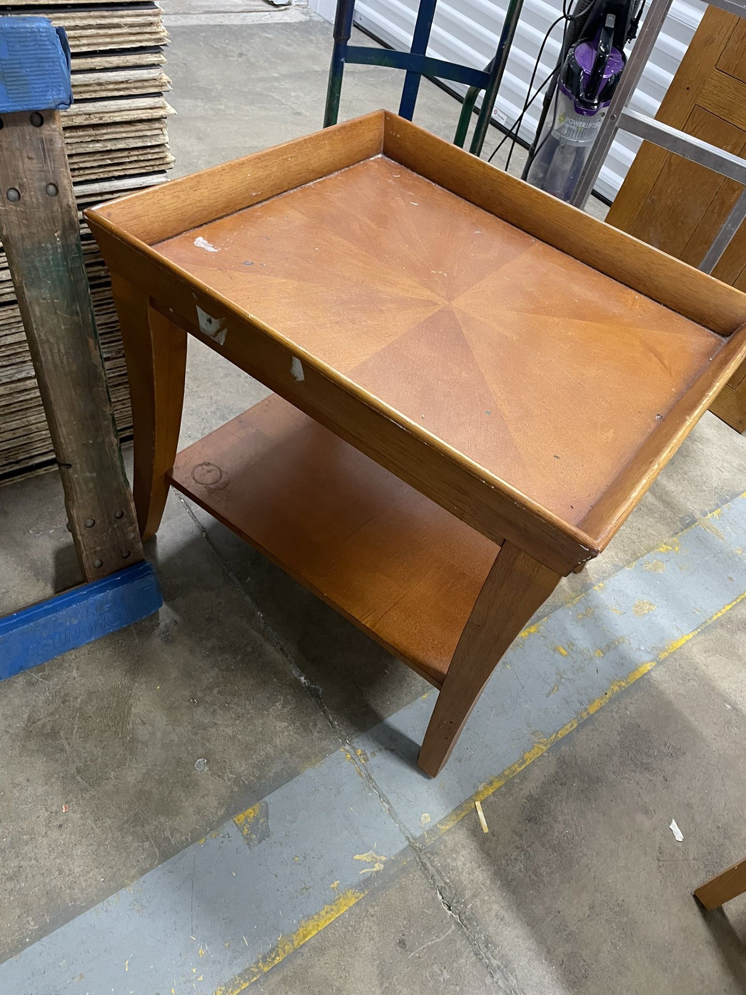 Table/ End Table/ Tray