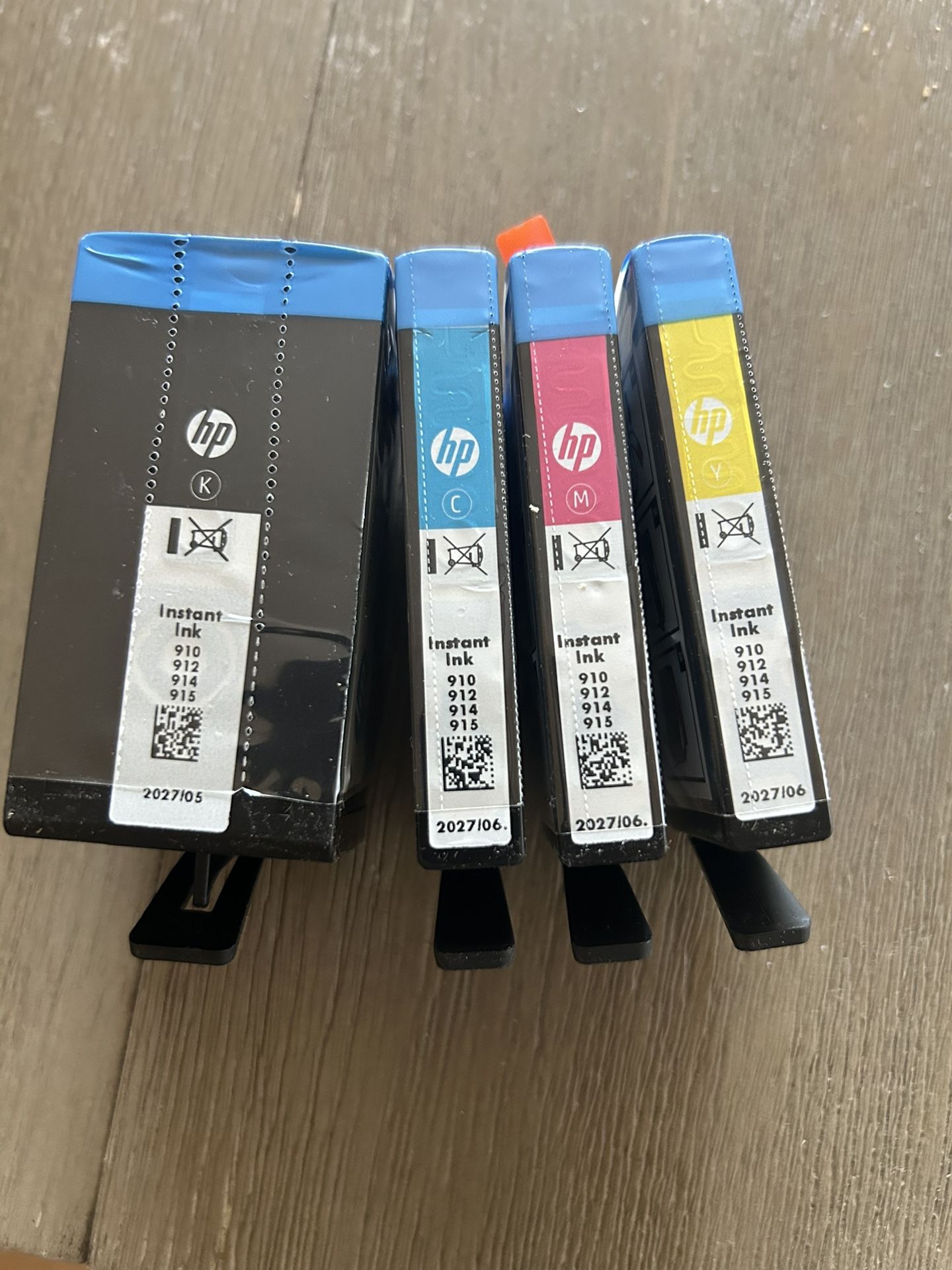HP Instant Printer Ink 910, 912, 914, 915 Black XL, Magenta, Yellow, and Cyan. Exp 05-06/2027. New.