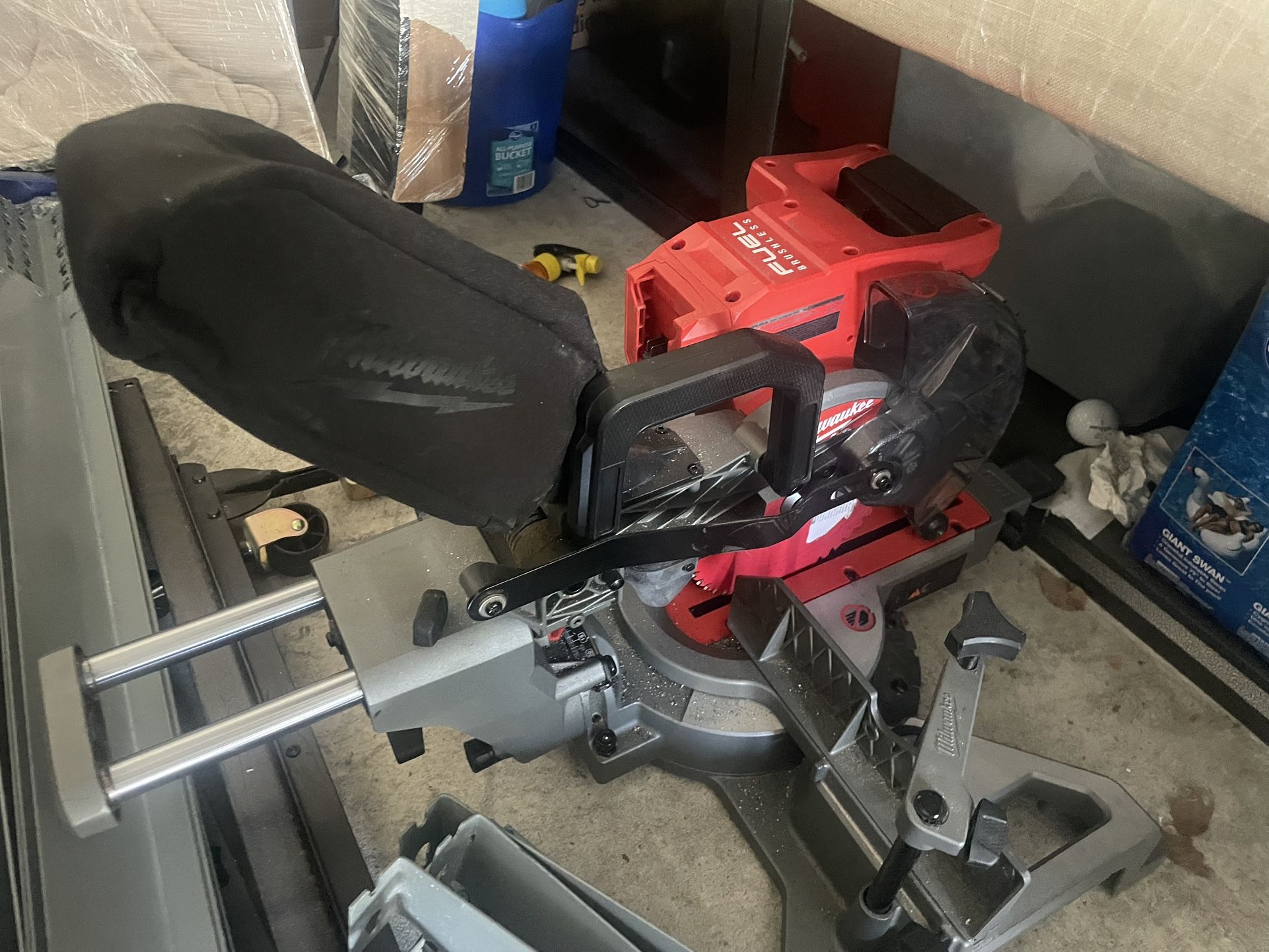 Milwaukee Miter Saw