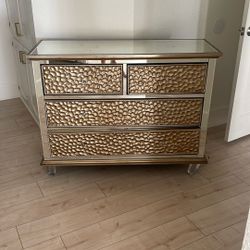 Howard Elliot Dresser Furniture 