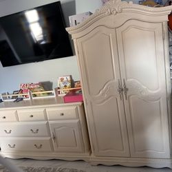 Baby Armoire-Baby Nursery. Perfect For Baby Nursery